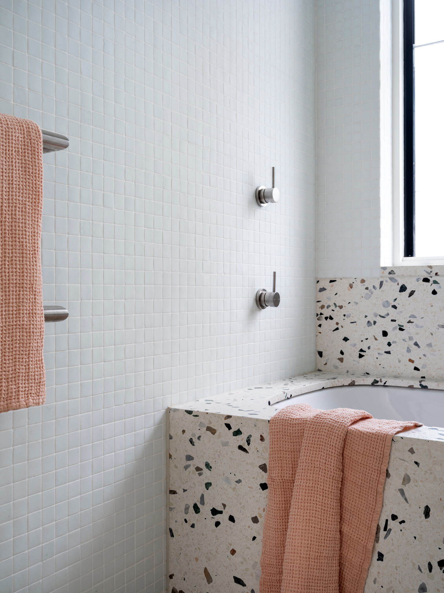 Bathroom: terrazzo bath, Mosaic Square White.