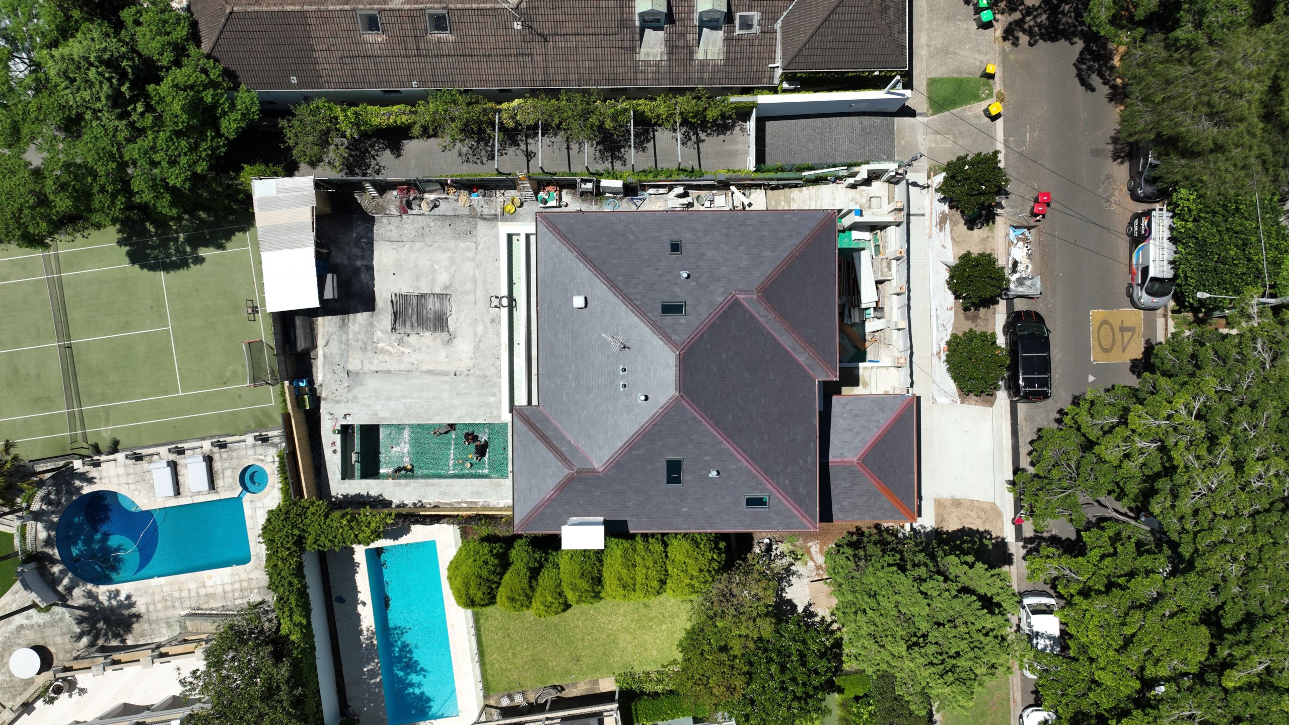 Aerial View of Pamment Projects Building Company in Dover Heights, Showing Grey Roof Tiles and Swimming Pool